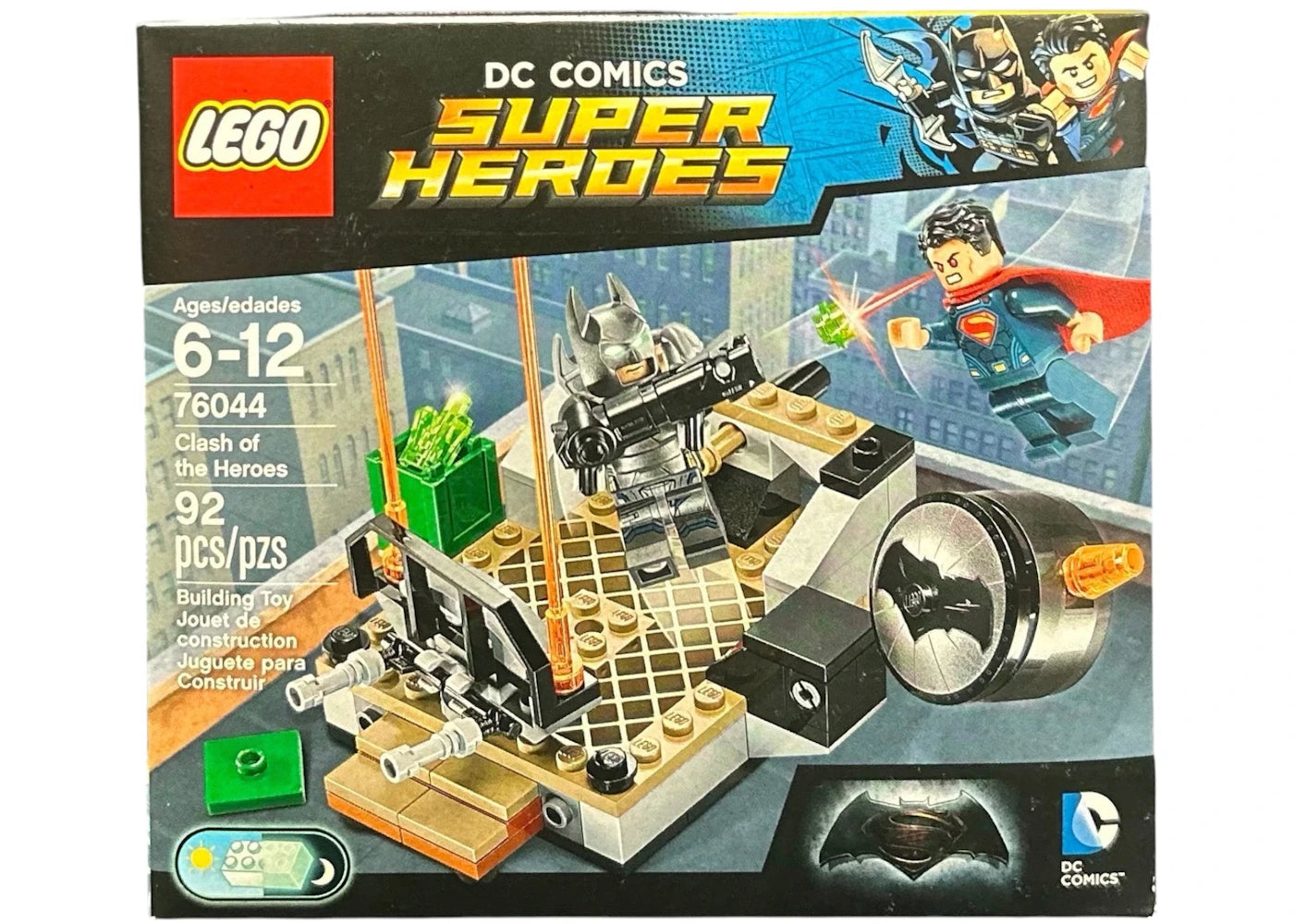 LEGO DC Universe Super Heroes Clash of the Heroes Set 76044 - authentic LEGO building set