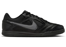 Nike Gato Black Pencil Point
