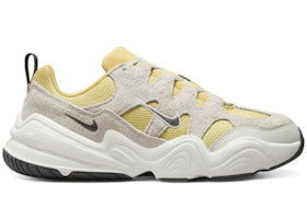 Nike Tech Hera Saturn Gold Light Bone (Women's)