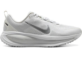 Nike Vomero 18 White Photon Dust Summit White Metallic Silver (Women's)