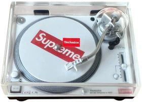 Supreme Bandai Gashapon Mini Technics Turntable
