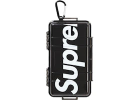 Supreme Pelican 1060 Case Smoke