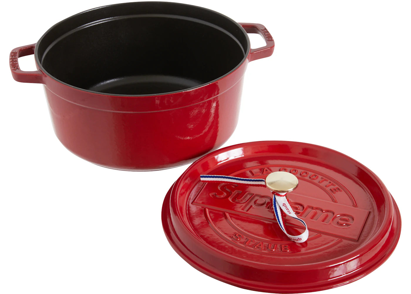 Supreme STAUB Round 5.5 Qt. Cocotte Red
