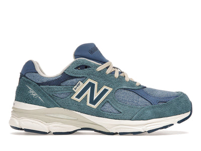 New Balance 990v3 MiUSA Levi's Denim