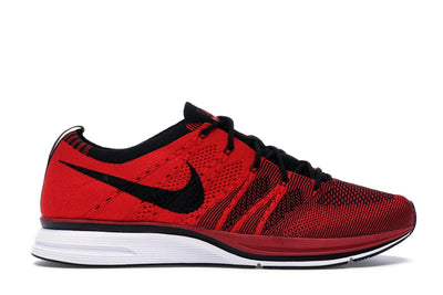 Nike Flyknit Trainer University Red (2018)