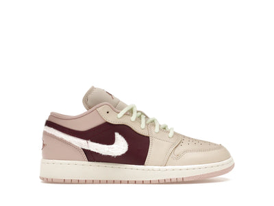 Jordan 1 Low SE Fur Swoosh (GS)