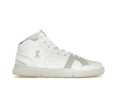 On The Roger Clubhouse Mid White Sand (Women's)