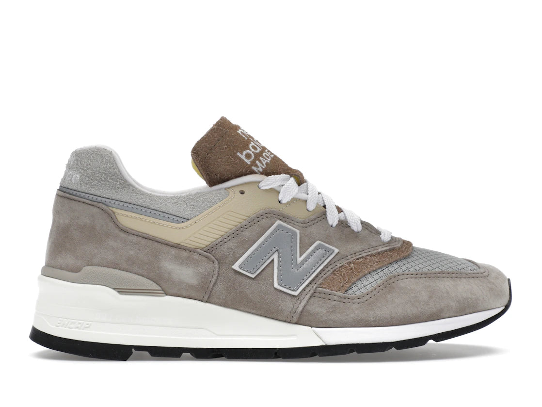 New Balance 997 MiUSA Light Mushroom Mirage Gray