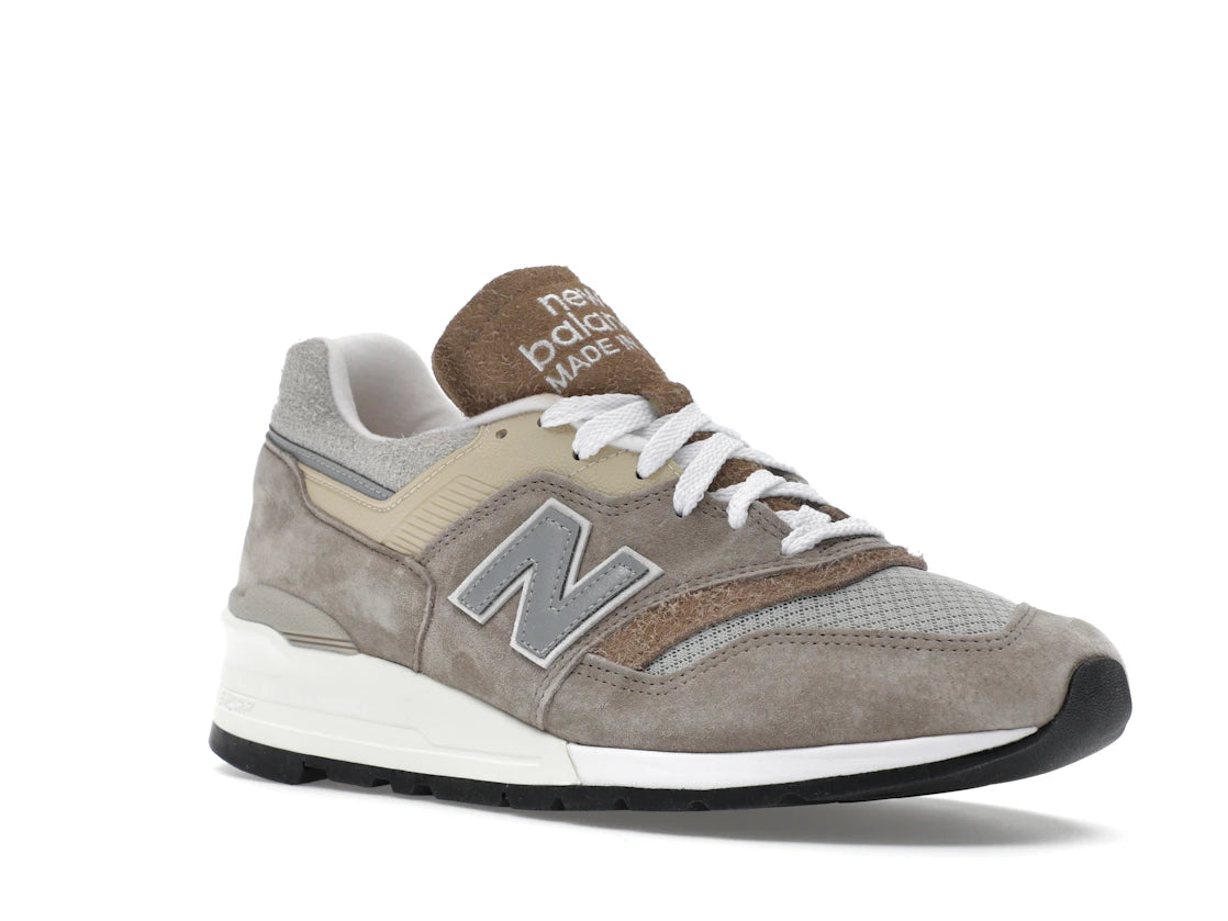 New Balance 997 MiUSA Light Mushroom Mirage Gray