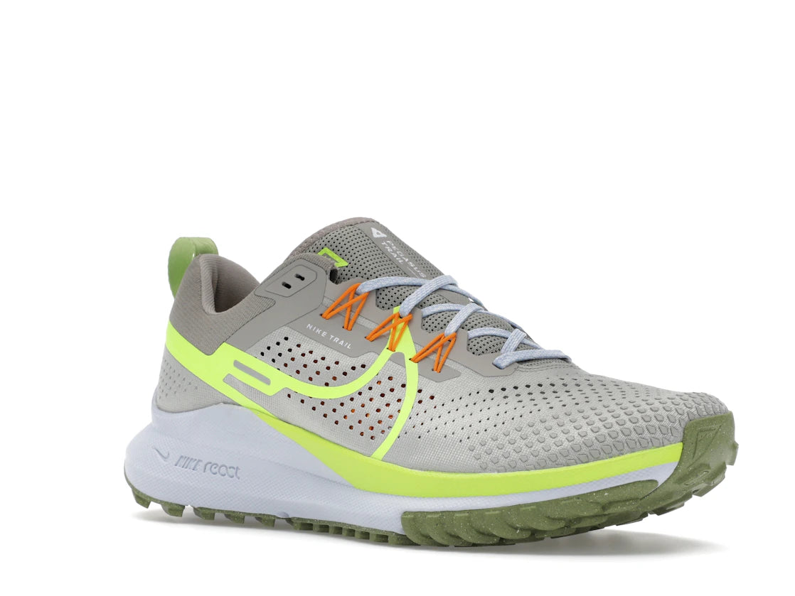 Nike React Pegasus Trail 4 Cobblestone Volt %