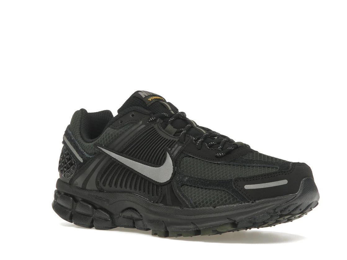 Nike Zoom Vomero 5 Black Sequoia