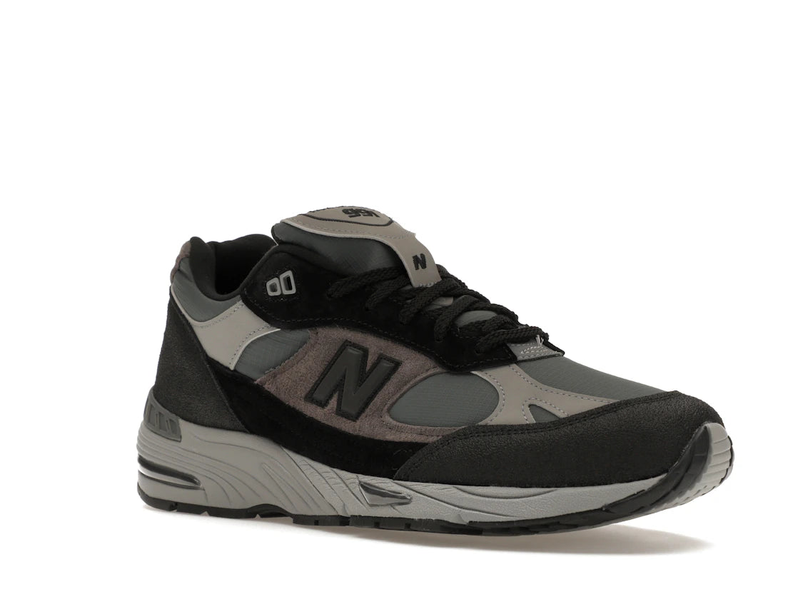 New Balance 991v1 MiUK Urban Winter Pack Schwarz