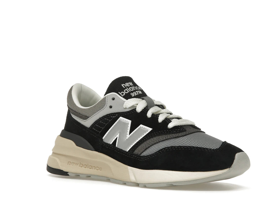 New Balance 997R Schwarz Grau