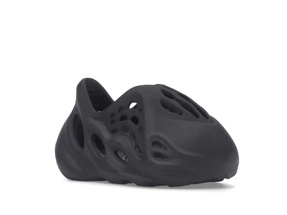 adidas Yeezy Foam RNR Onyx (Infants)