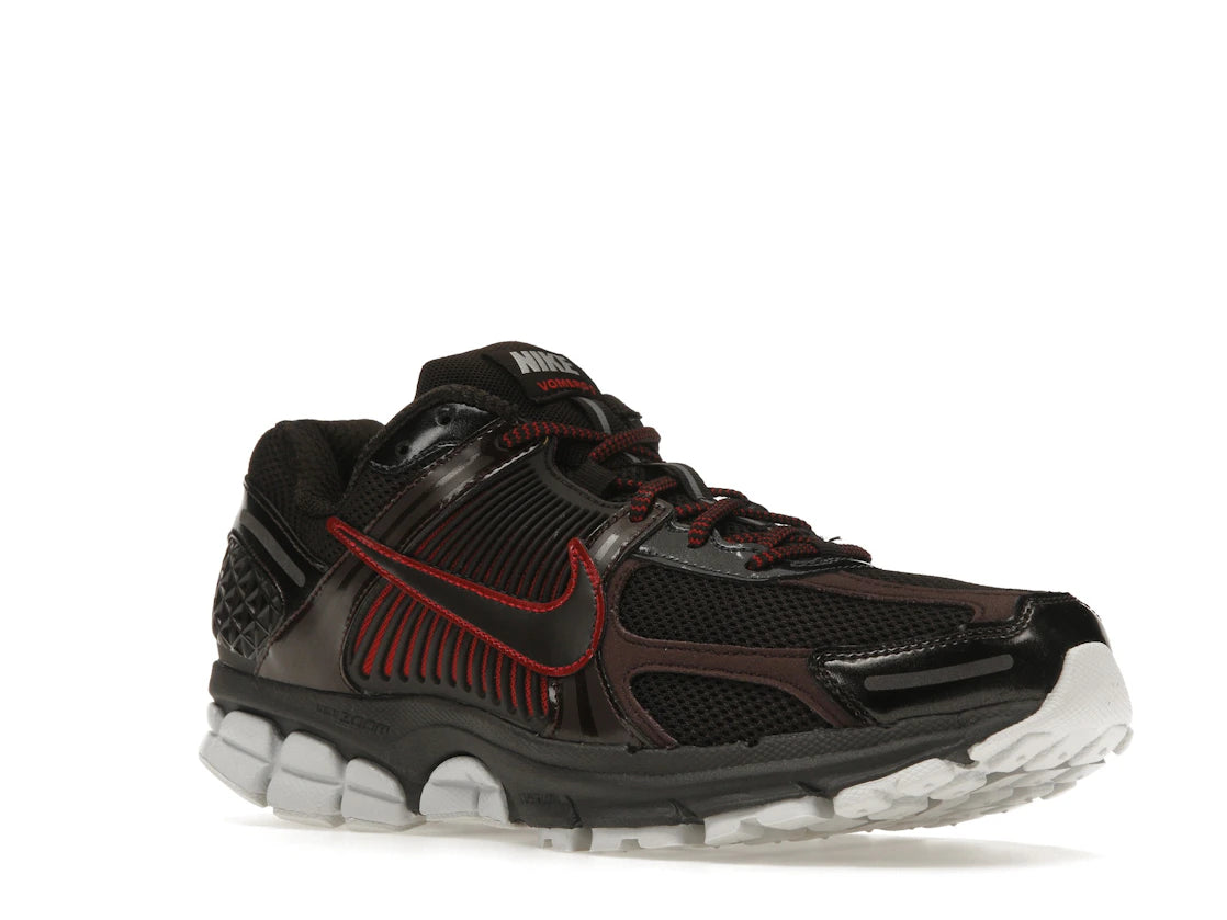 Nike Zoom Vomero 5 Samtbraun