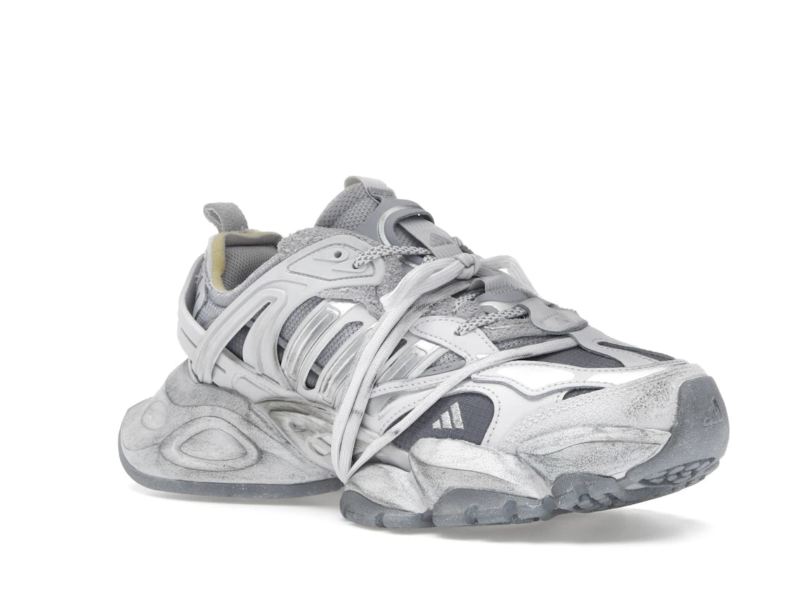 adidas XLG Runner Deluxe Gray