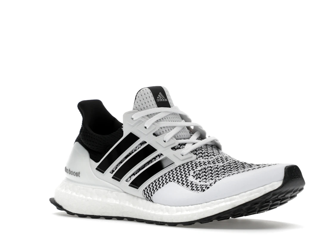 adidas Ultra Boost 1.0 Cloud White Core Black Iron Metallic