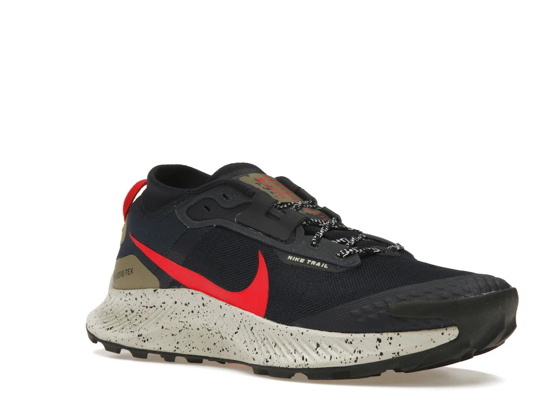 Nike Pegasus Trail 3 Gore-Tex Obsidian Siren Red