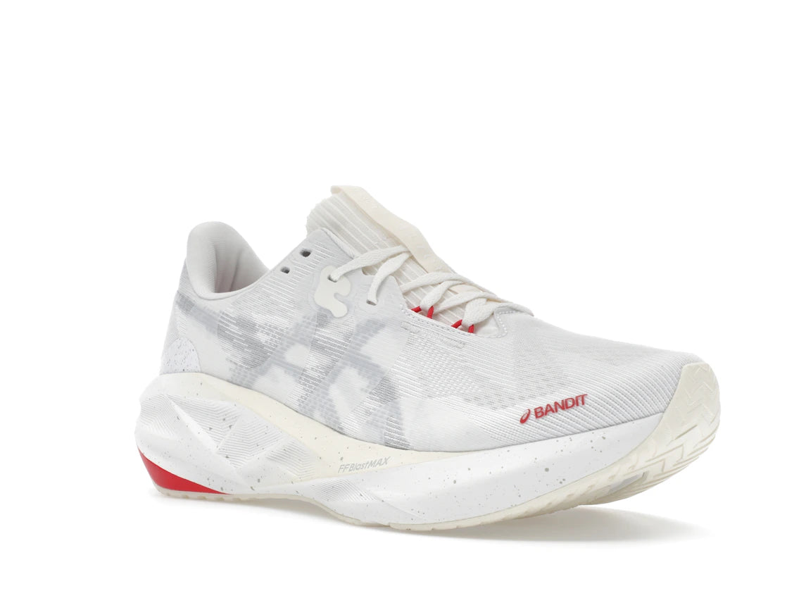 ASICS Novablast 5 Bandit