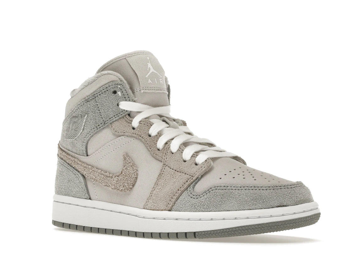 Jordan 1 Mid SE Particle Grey (Women's)