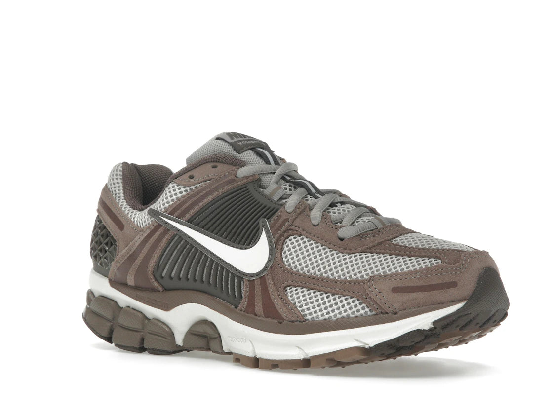 Nike Zoom Vomero 5 Nerzbraun