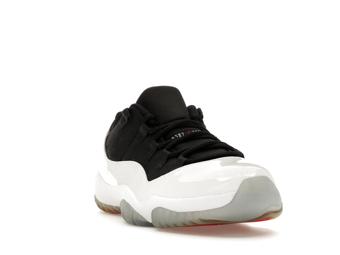 Jordan 11 Retro Low Tuxedo