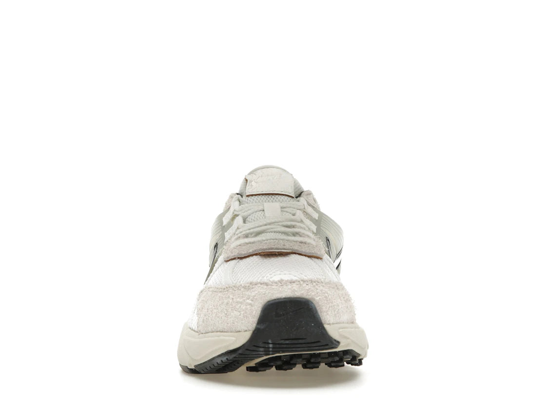 Nike V2K Run Summit White Light Orewood Brown (Damen)