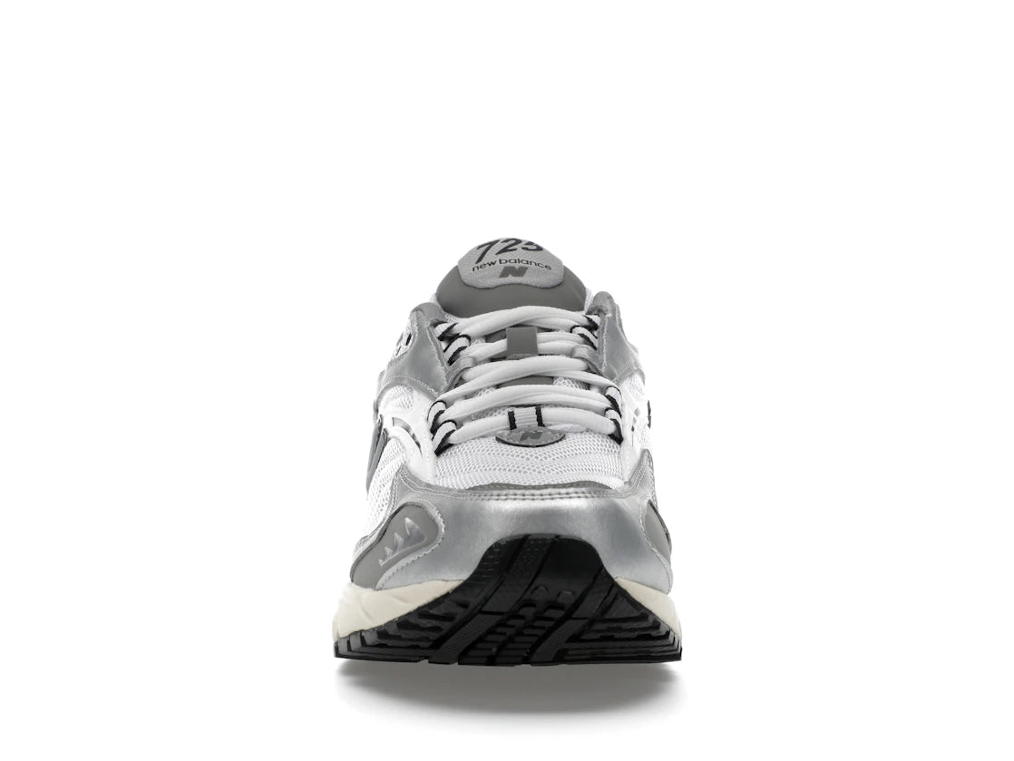 New Balance 725v1 Metallic Silber Schiefergrau