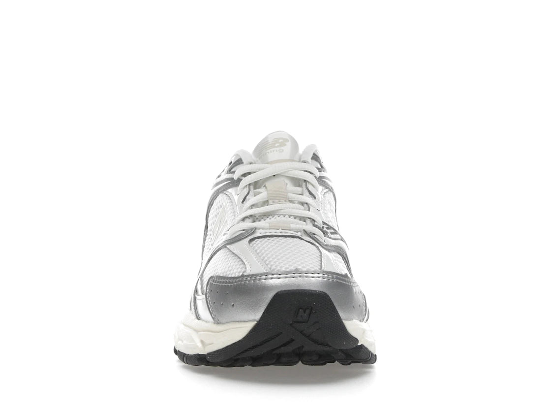 New Balance 530 Silber Metallic Leinen