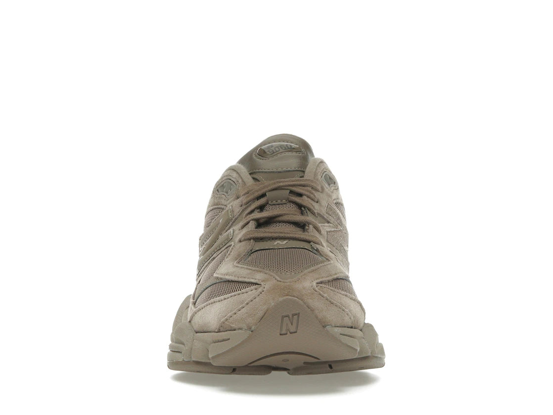 New Balance 9060 Kastanie