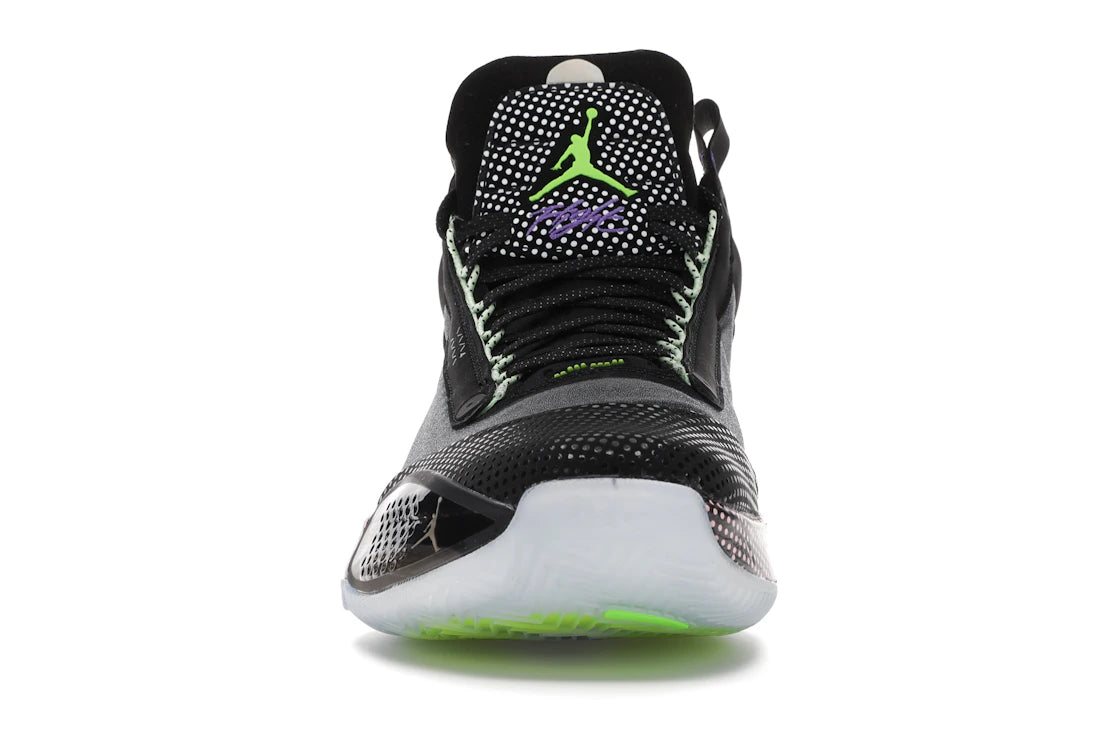 Jordan XXXIV Low Schwarz Vapor Green Bleached Coral