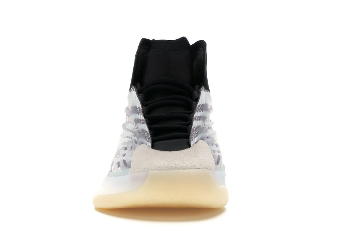 adidas YZY QNTM BSKTBL (Performance-Basketballmodell)