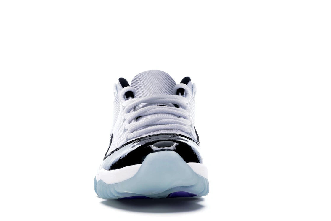 Jordan 11 Retro Low Concord