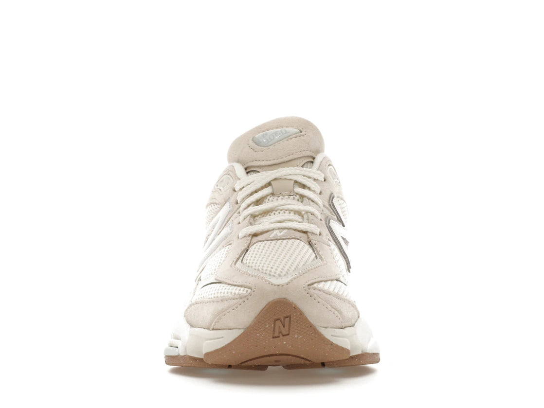New Balance 9060 Bisque Mattiertes Glas