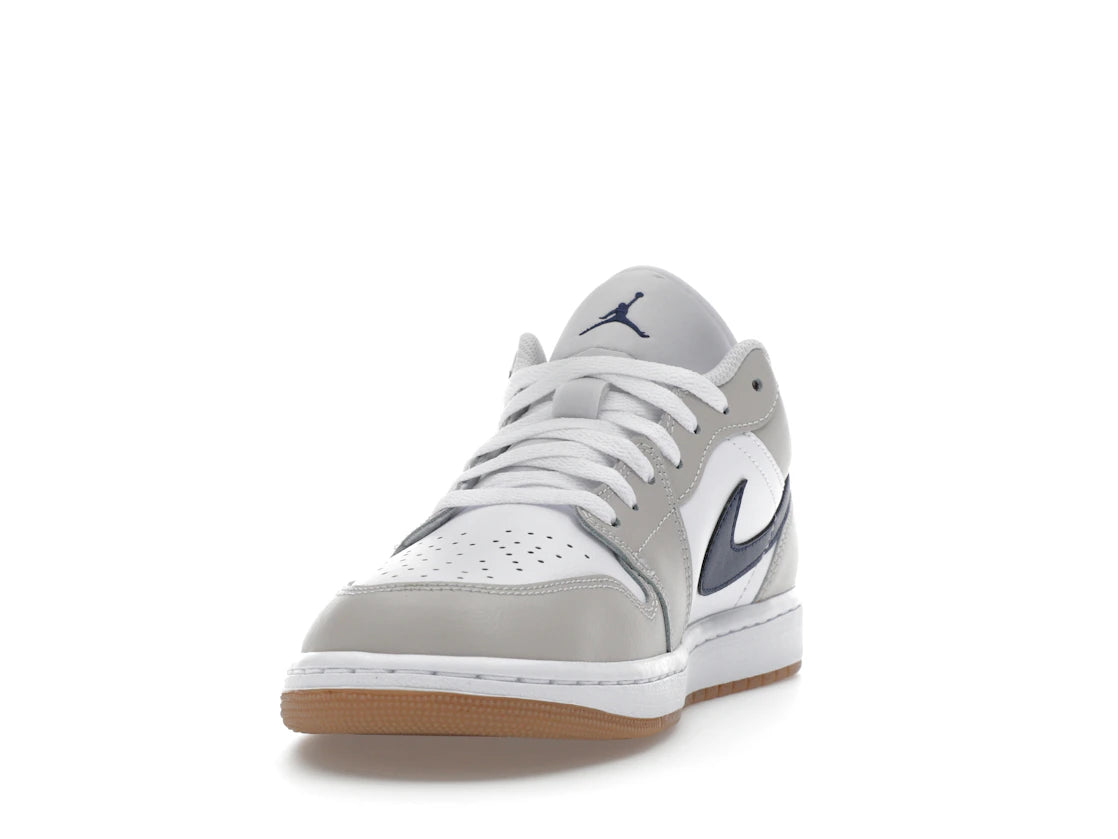 Jordan 1 Low Midnight Navy Neutral Gray