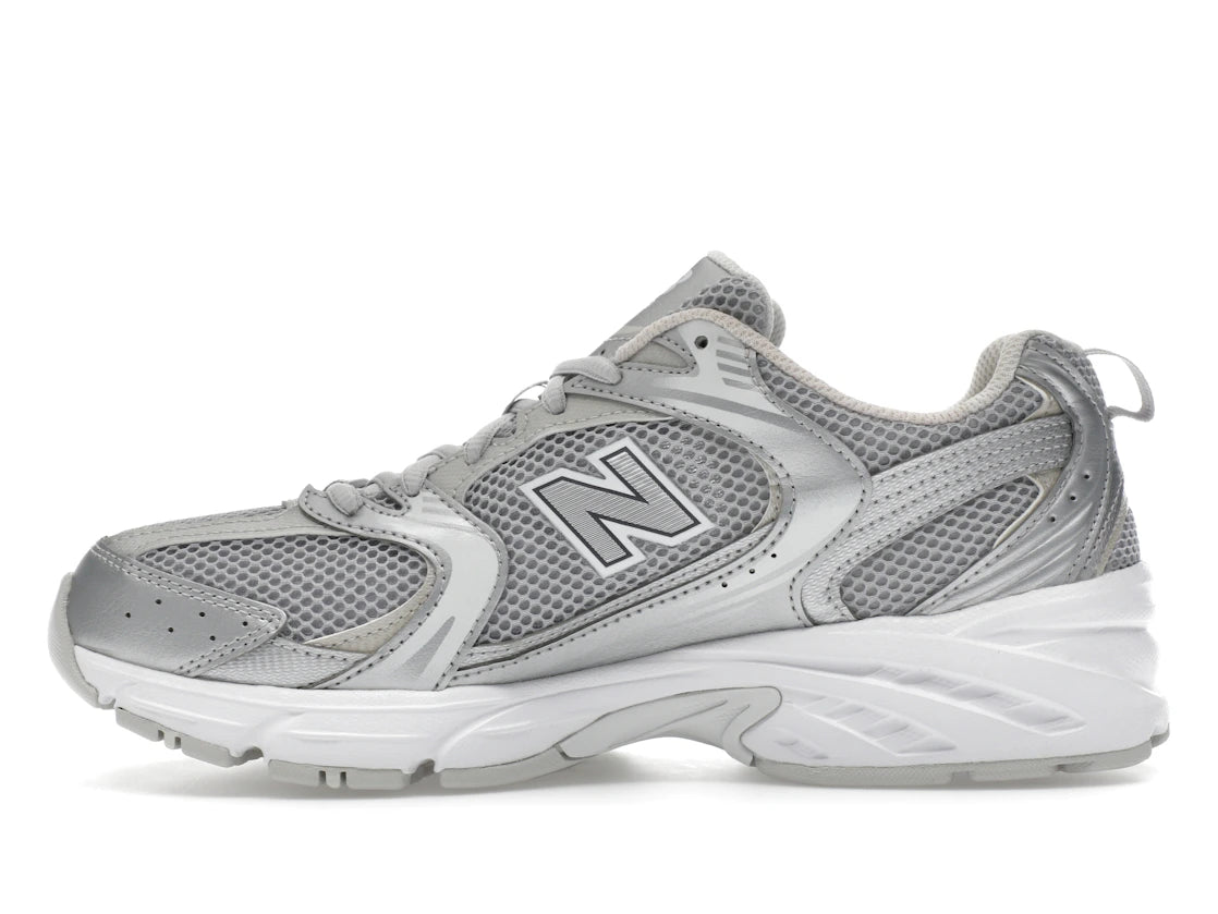 New Balance 530 Moonbeam Silber Metallic
