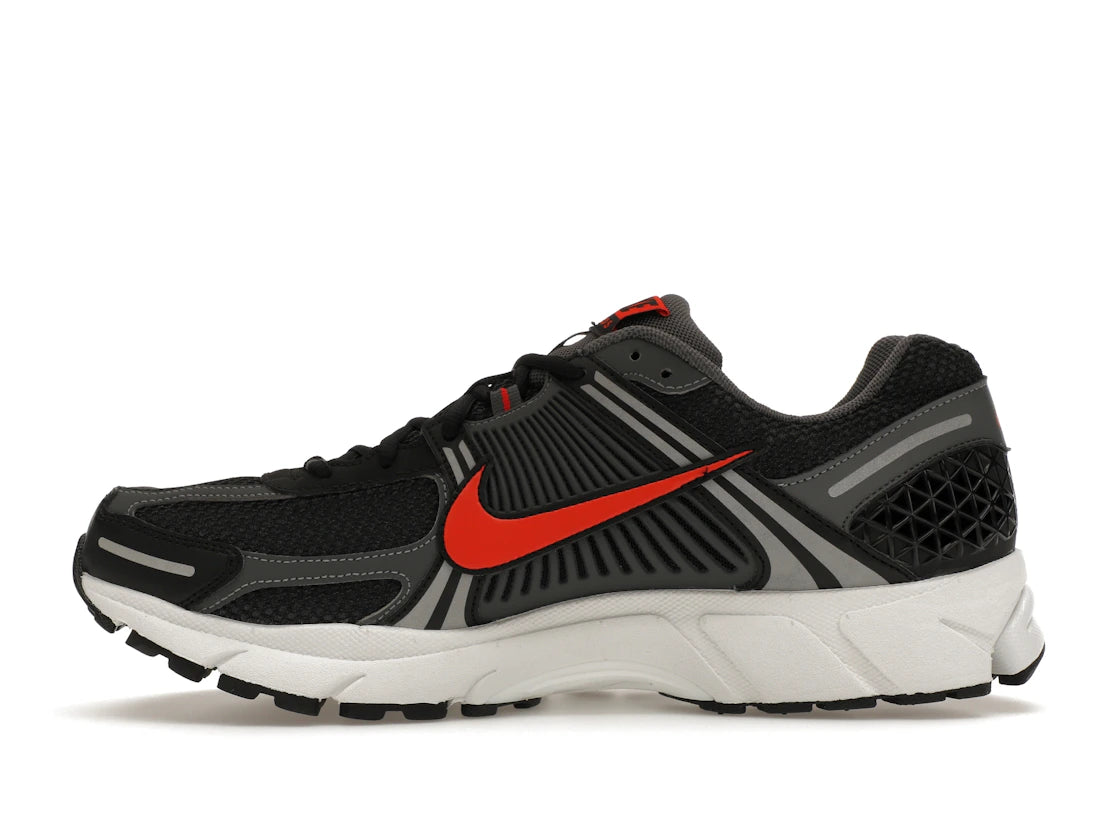 Nike Zoom Vomero 5 Schwarz Picante Rot