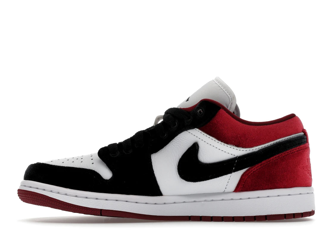 Jordan 1 Low SE Velvet Black Toe (Damen)