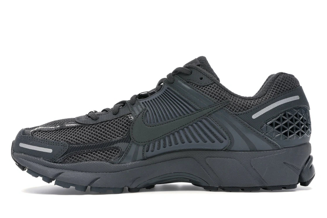 Nike Zoom Vomero 5 Anthrazit