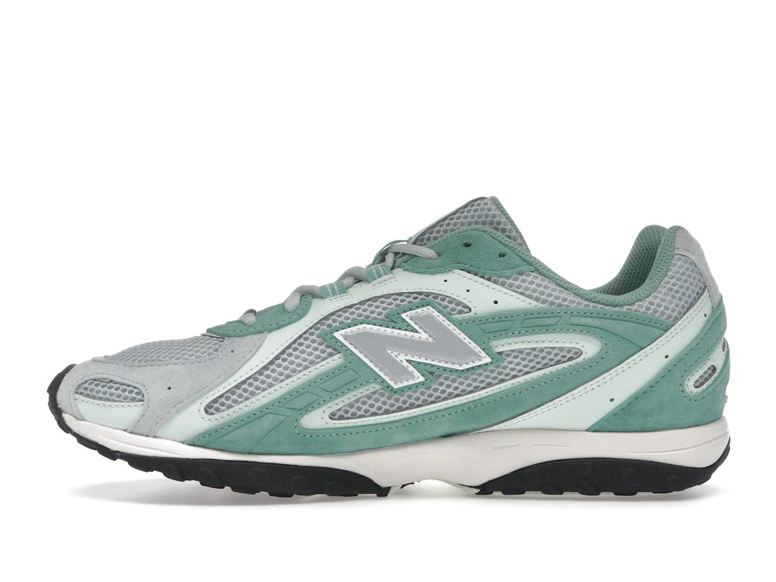 New Balance 204L Kith Grün Silber