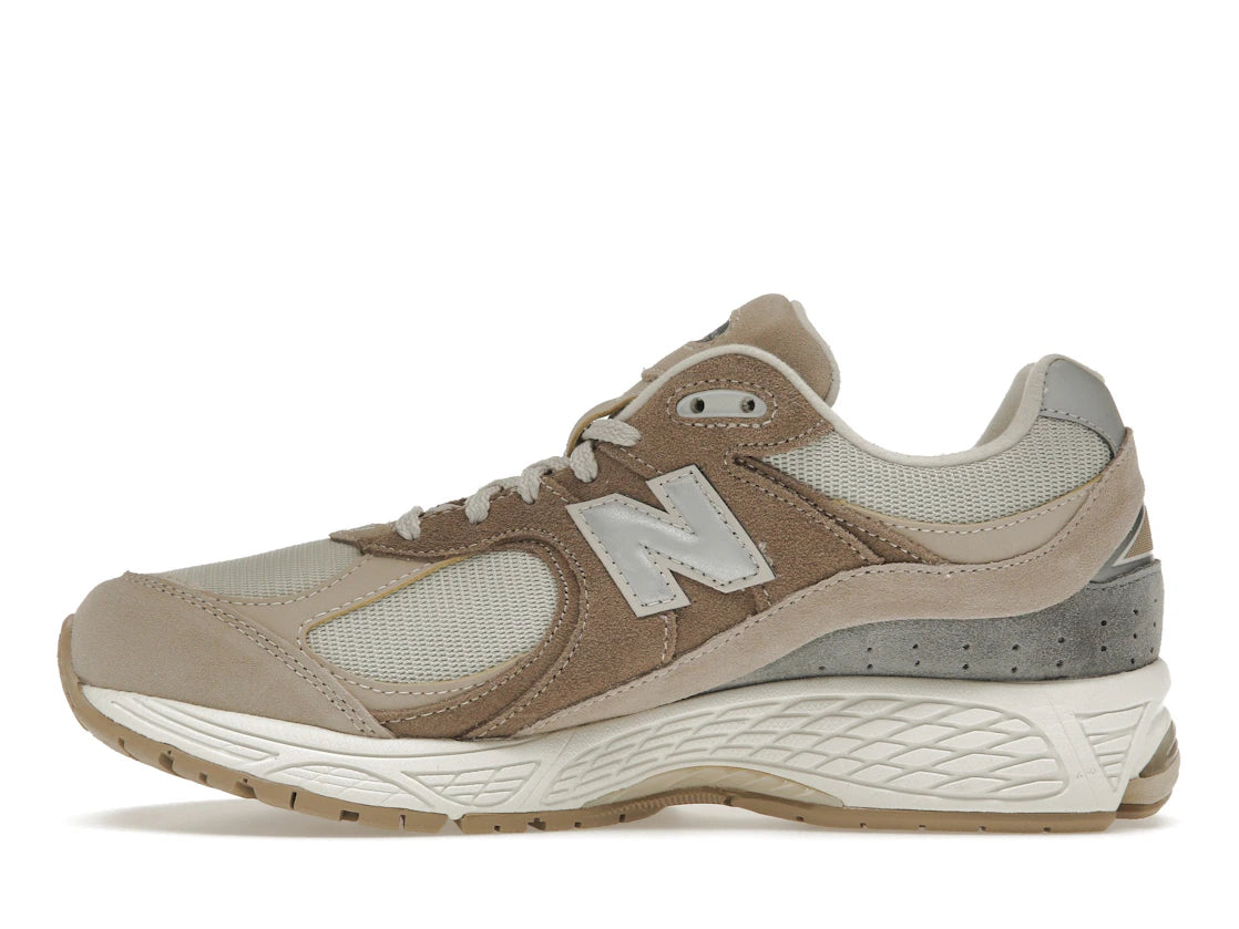 New Balance 2002R Driftwood Sandstone