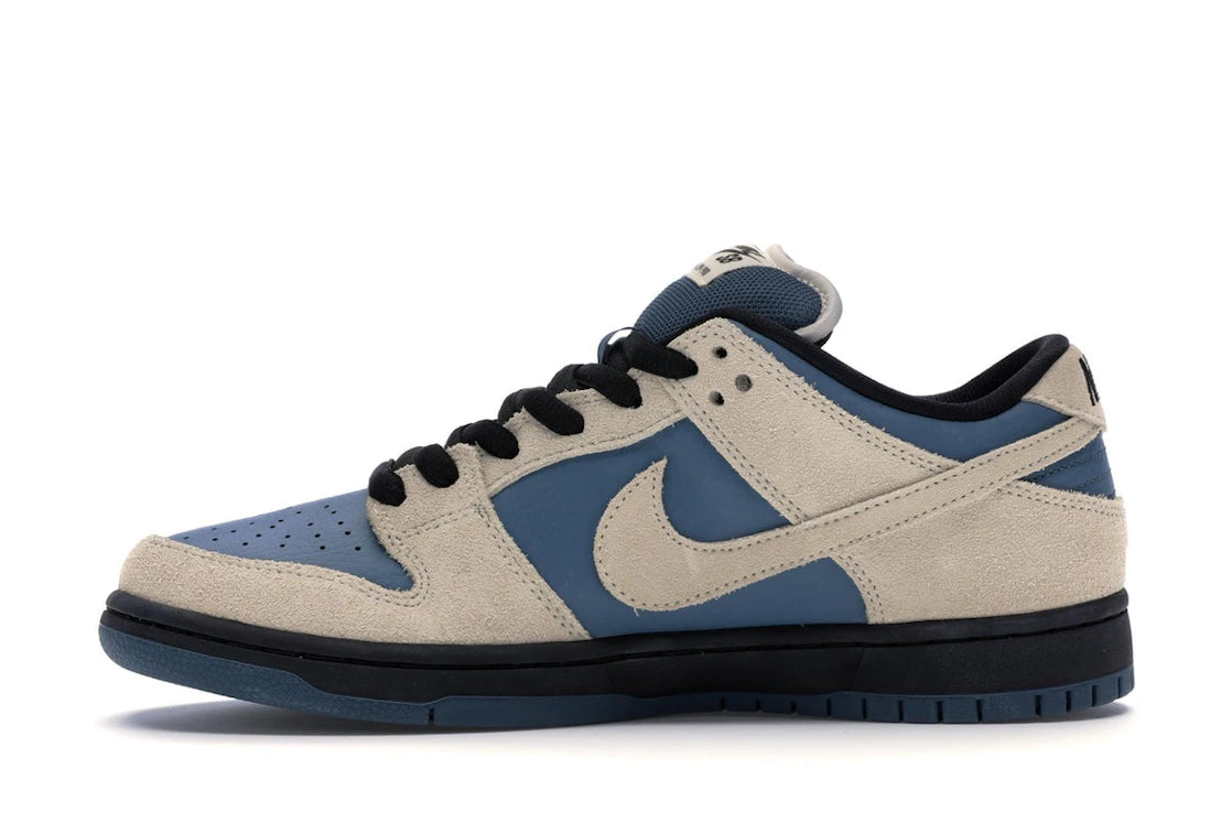 Nike SB Dunk Low Light Cream Thunderstorm