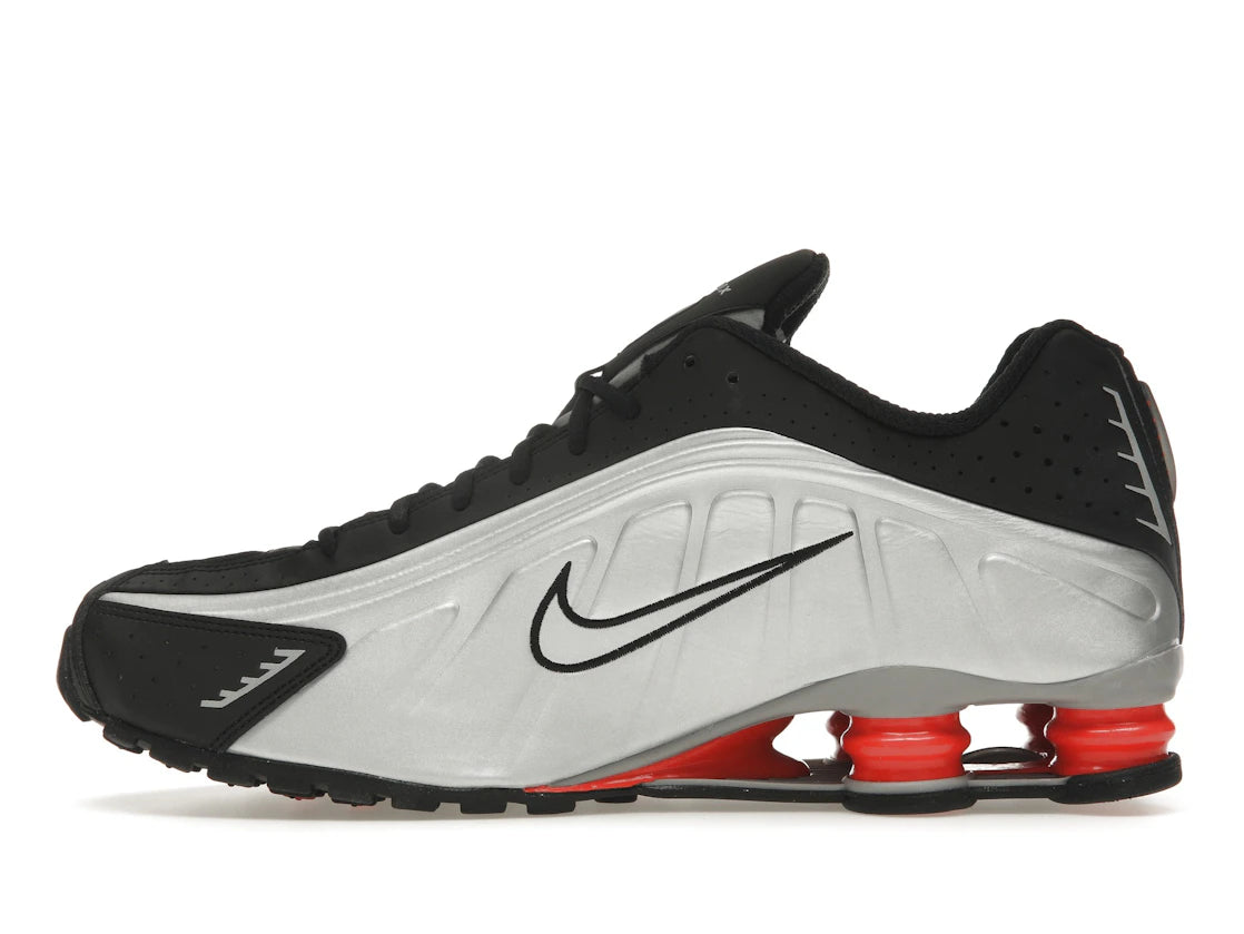 Nike Shox R4 Schwarz Metallic Silber (2025)