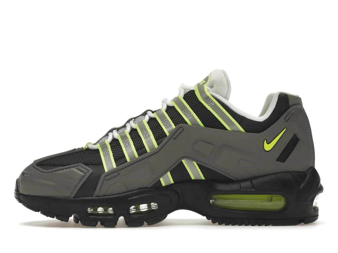 Nike NDSTRKT Air Max 95 Neon