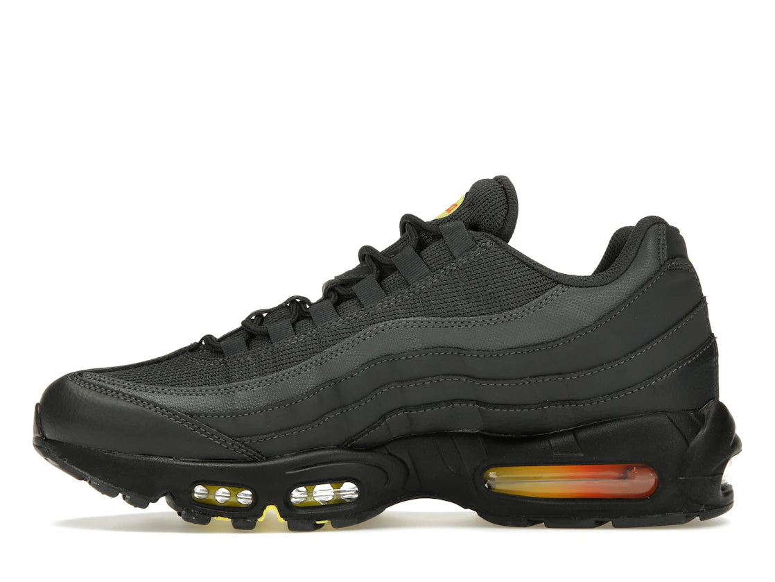 Nike Air Max 95 Anthracite Safety Orange