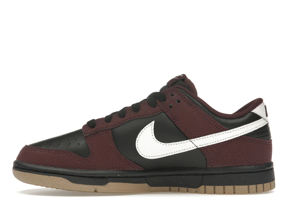 Nike Dunk Low Next Nature Burgundy Crush Black (Damen)