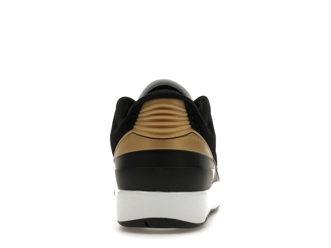 Jordan 2 Retro Low Schwarz Metallic Gold (Damen)