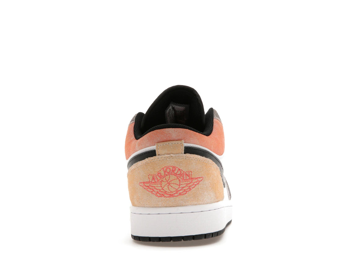 Jordan 1 Low SE Flight Club