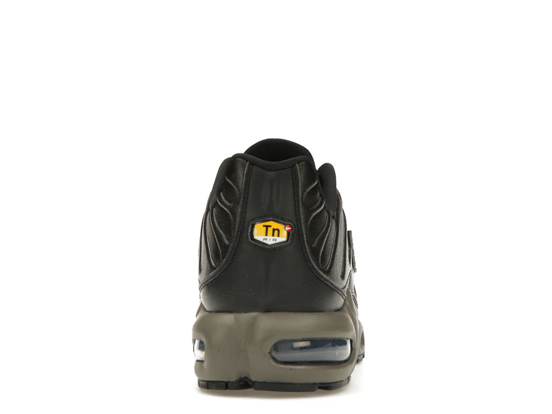 Nike Air Max Plus Premium Paris