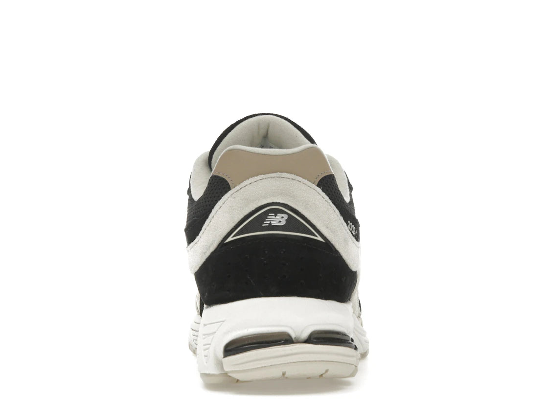 New Balance 2002R Schwarz Beige Braun